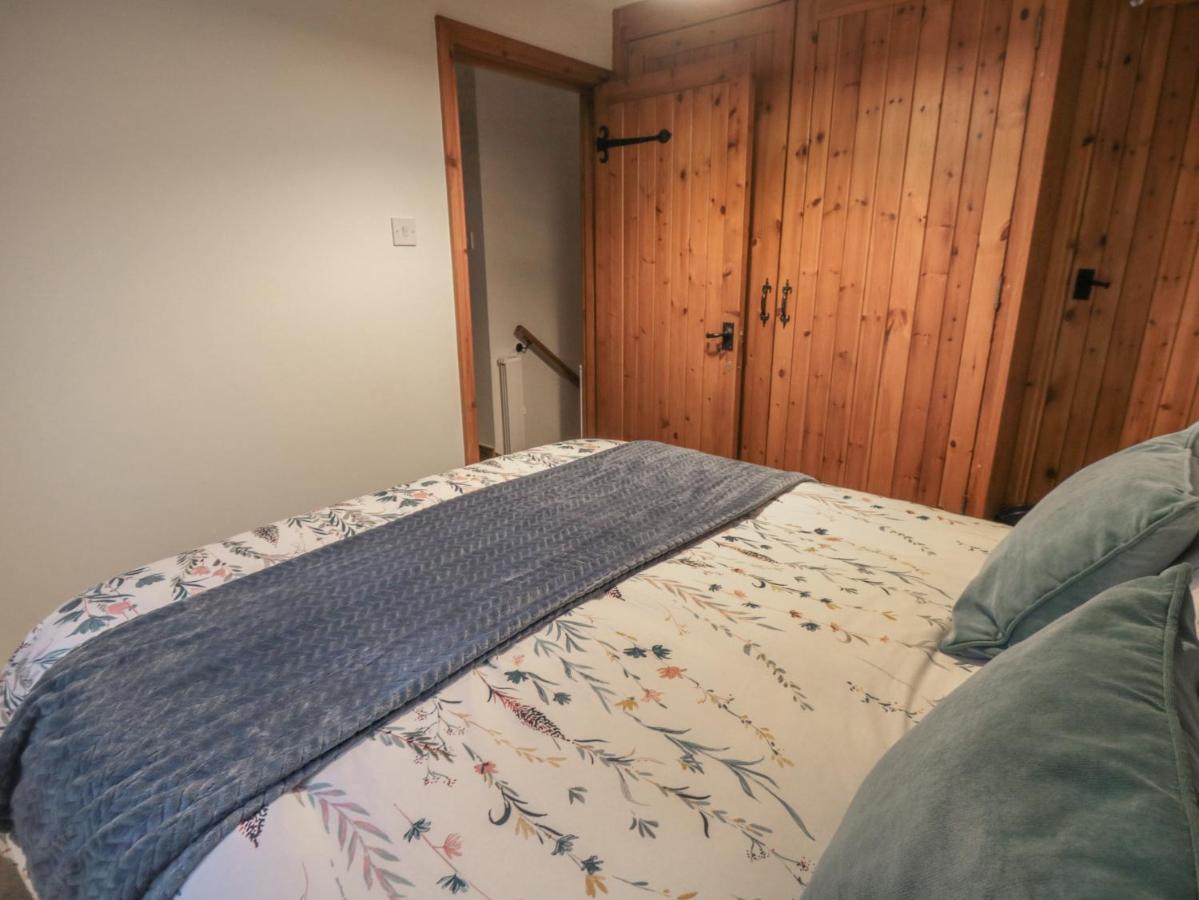 Ramblers Cottage Уитби Екстериор снимка