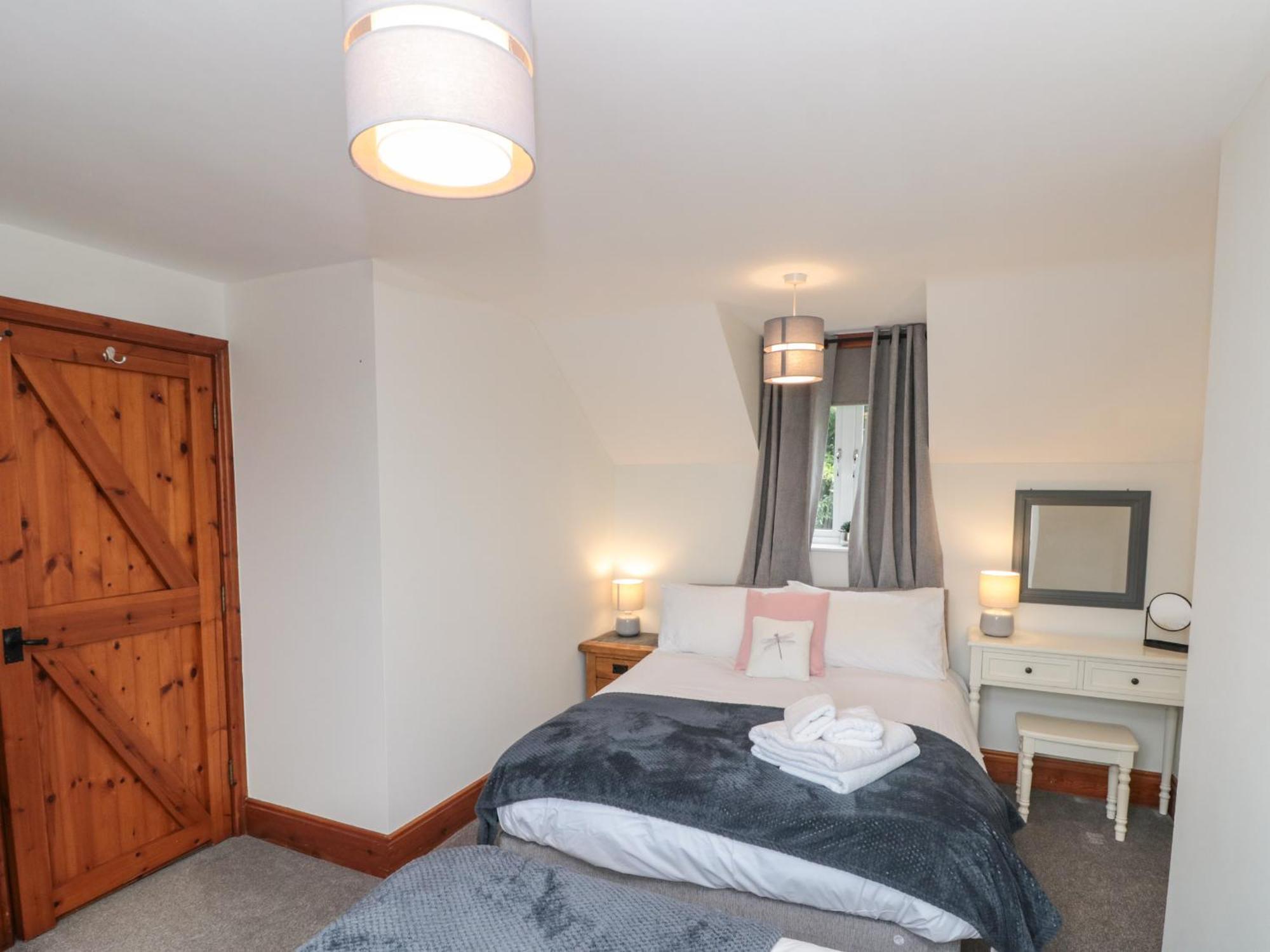 Ramblers Cottage Уитби Екстериор снимка